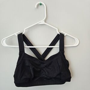 Lululemon Sports Bra. Black. Size 6